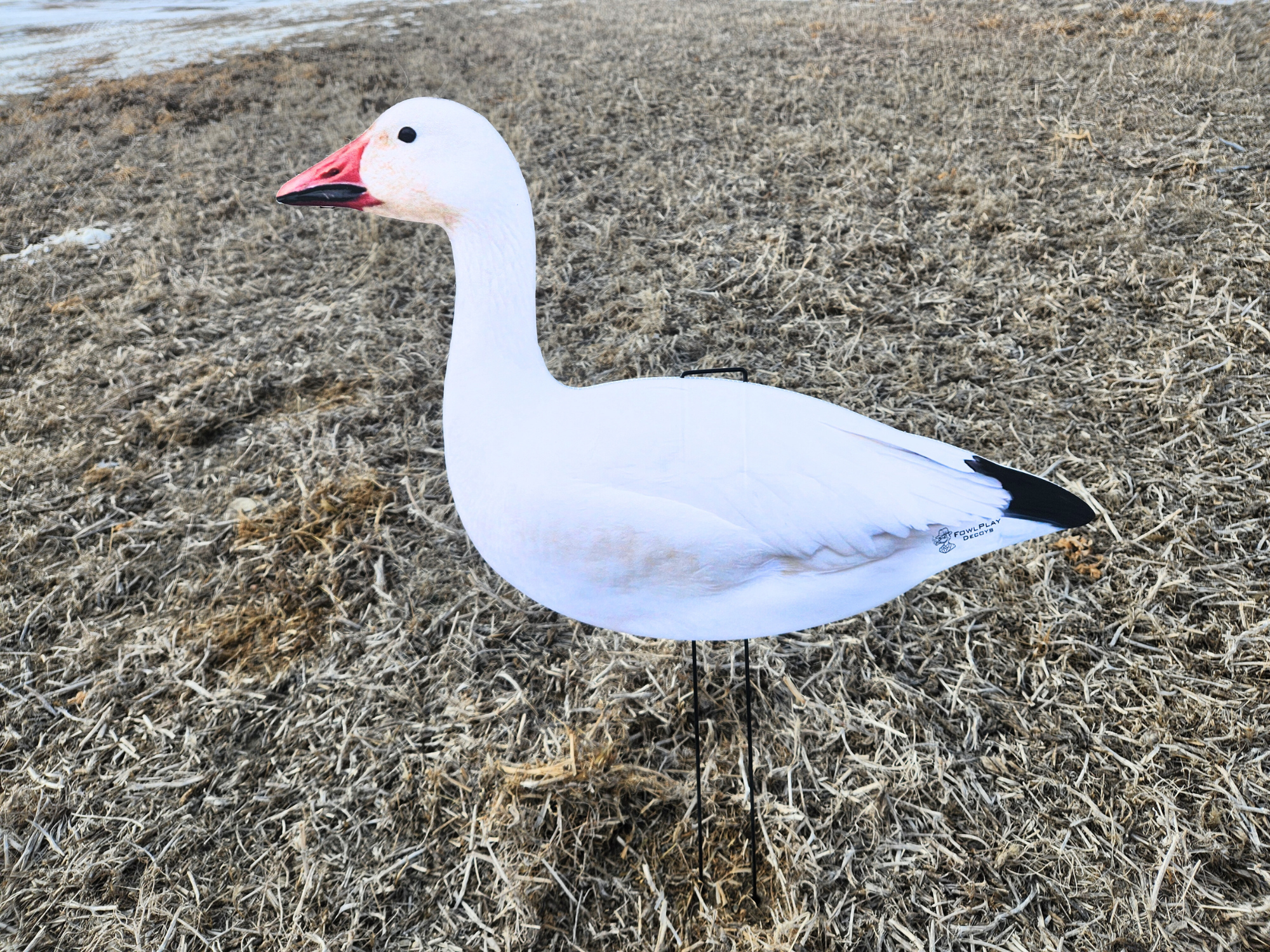 Snow goose silhouette decoys for high-volume spring and fall conservation hunts